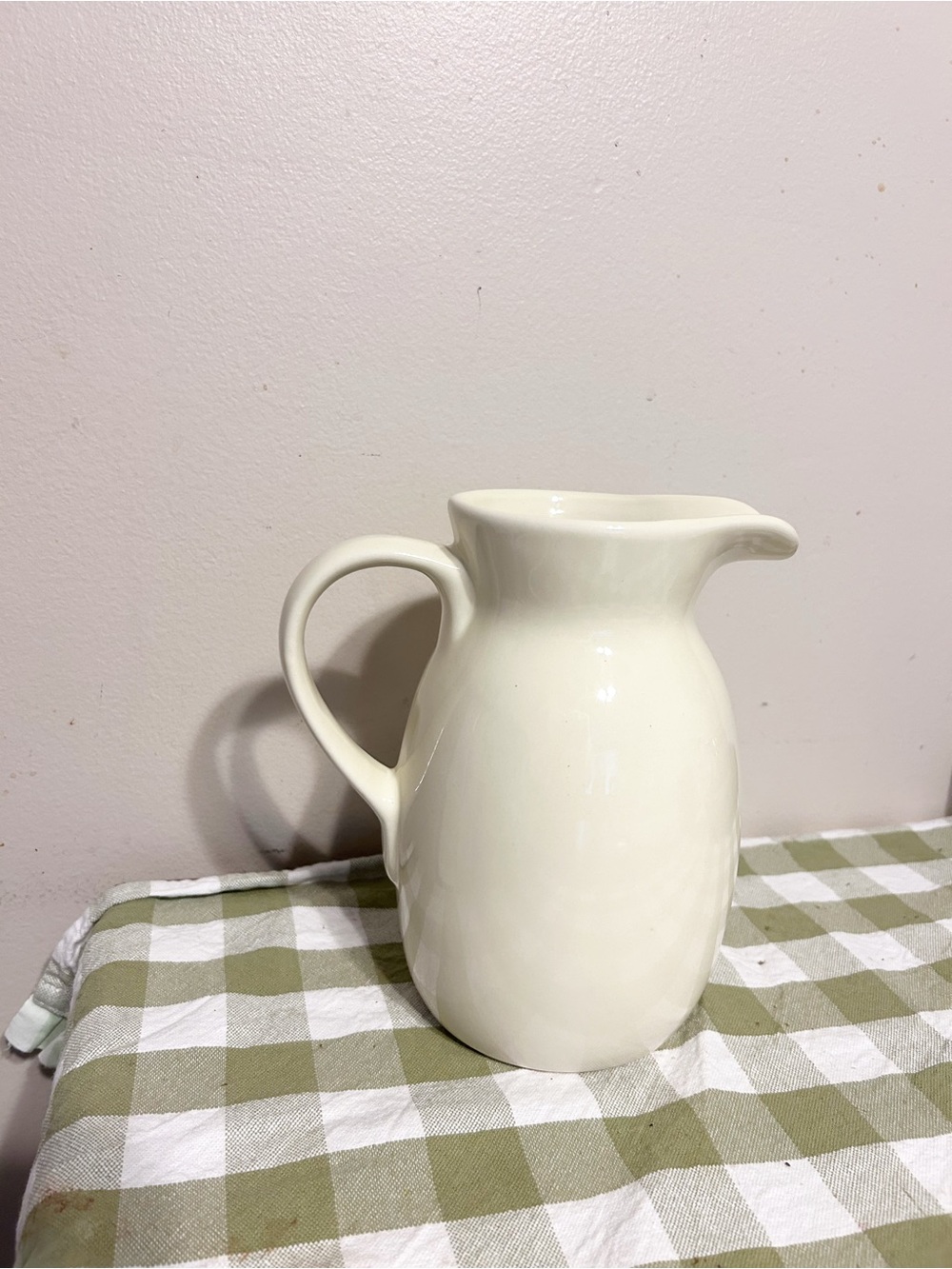 Ceramic Cream Pitcher Jug - Butter Yellow Color